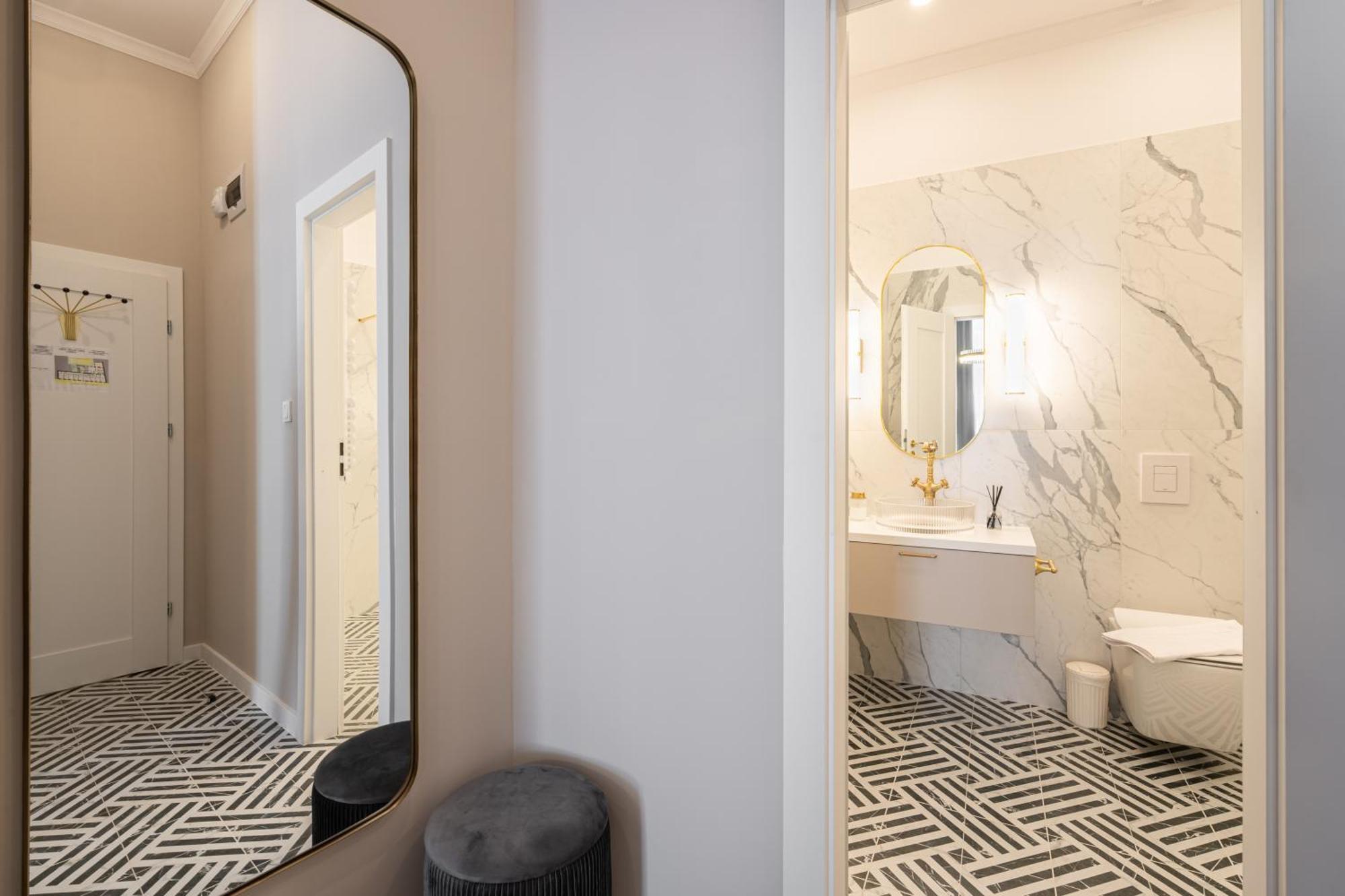 Timeless Boutique Suites By Bqa بودابست المظهر الخارجي الصورة