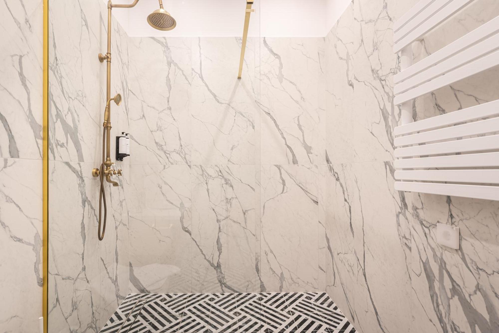 Timeless Boutique Suites By Bqa بودابست المظهر الخارجي الصورة