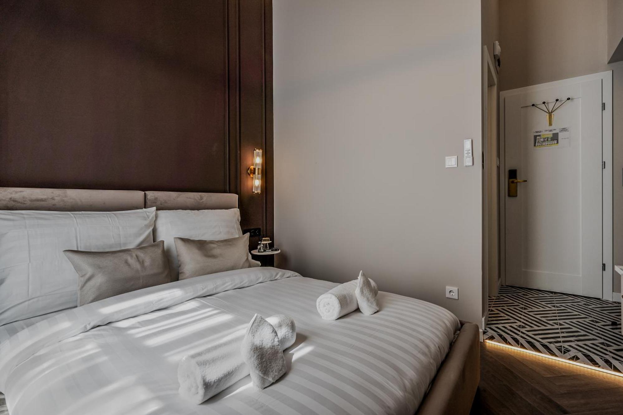 Timeless Boutique Suites By Bqa بودابست المظهر الخارجي الصورة
